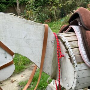 Roter Halsring (verstellbar)